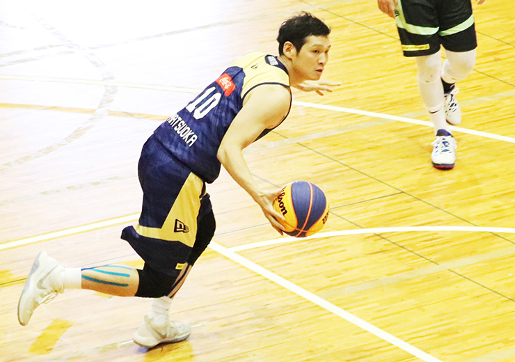 松岡 一成